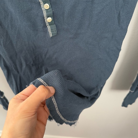 Hollister Y2K large slim fit Henley tee long sleeve stone blue 2000s - Picture 2 of 8